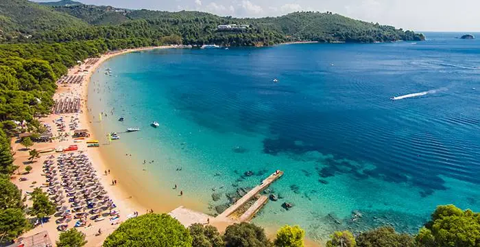 Koukounaries beach
